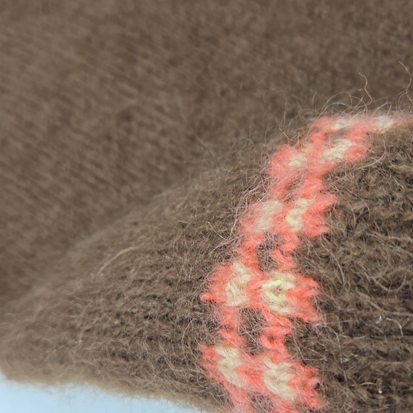 Vintage hand knit sweater small-medium - Picture 10 of 11